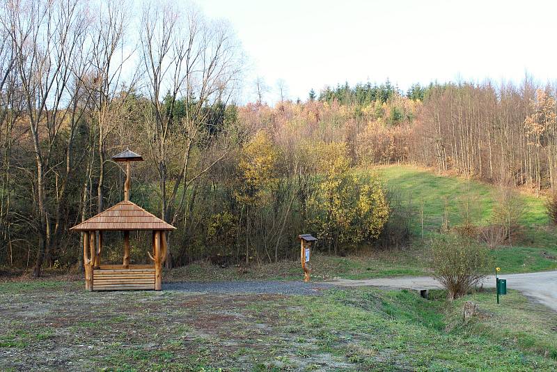 Ctěnému obyvateli obce Liptál, významnému veřejnému činiteli Františku Plachému, věnovali Liptálané naučnou stezku. Její vybudování trvalo tři čtvrtě roku a stezku dlouhou téměř osm set metrů otevírali na etapy.