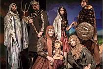 Herci Docela velkého divadla z Litvínova zahrají ve Vsetíně pohádku Démoni Krušných hor aneb princezna stříbrem zakletá.