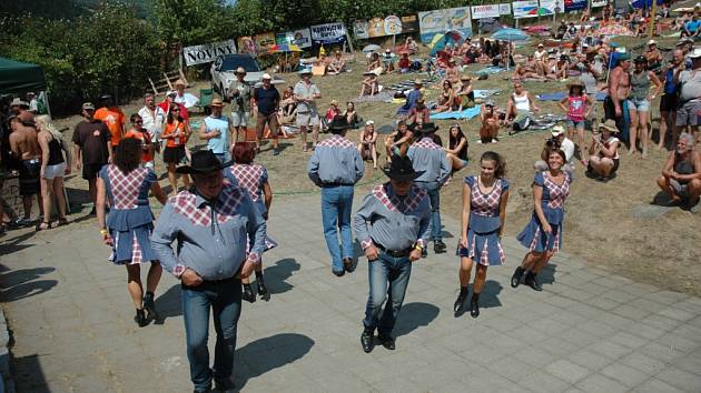 Festivalu country a bluegrassové hudby Starý dobrý western. Ilustrační foto.