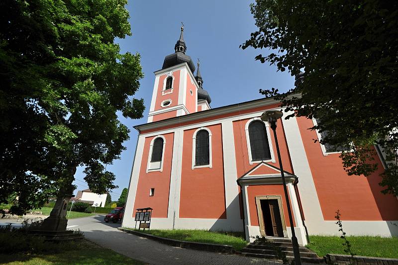 Zašová - poutní kostel Navštívení Panny Marie v Zašové.