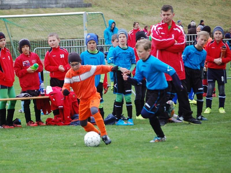 Valmez cup 2015 ve Valašském Meziříčí, turnaj ročníků 2005 a mladších.