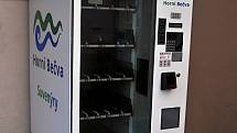 Horní Bečva - automat na suvenýry u informačního centra a knihovny