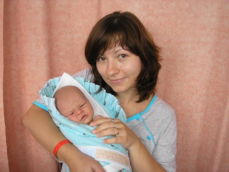 Alena Petruželová, Vidče syn Adam Petružela, hmotnost: 3,40, narozen: 31. 7. 2010 v nemocnici ve Val. Meziříčí