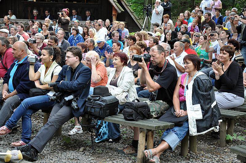 17. ročník mezinárodního festivalu Romská píseň v rožnovském skanzenu