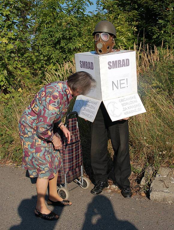 Obyvatelé Valašského Meziříčí protestovali proti záměru postavit ve městě bioplynovou stanici.