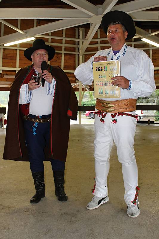 V kulturním areálu v Liptálu se konal v sobotu 23. září Gastro folklorní festival. Dopoledne patřilo soutěži ve vaření a pojídání brynzových halušek.