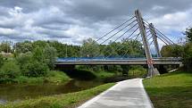 Nový úsek Cyklostezky Bečva pod hrachoveckým mostem ve Valašském Meziříčí je od středy 26. července 2017 v provozu. Sto sedmdesát metrů dlouhý úsek vyšel na 2,7 milionu korun.