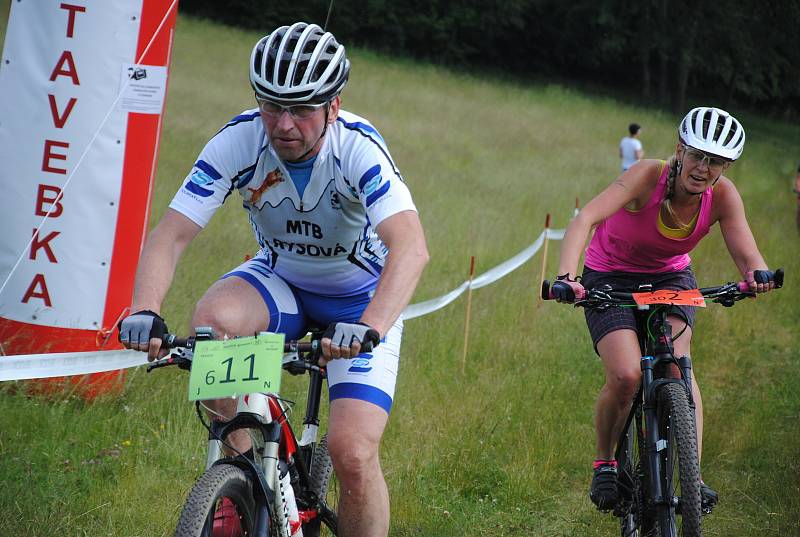 Sto osm bikerů, od žáků po veterány, se v sobotu 2. června 2018 vydalo na trať sedmého ročníku závodu horských kol Stavařská Spedos tisícovka, který stavební průmyslovka ve Valašském Meziříčí pořádá zároveň jako memoriál zdejšího učitele a výborného cykli