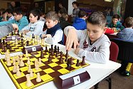 Krajského přeboru škol v šachu se ve středu 6. února 2019 zúčastnila stovka šachistů ze základních a středních škol z celého kraje.