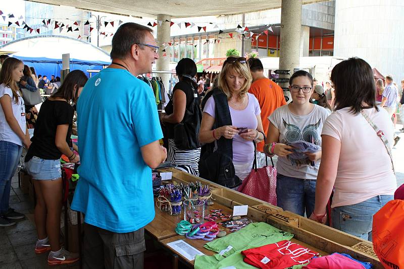 Vsetínský multižánrový křesťanský festival United, to jsou koncerty, semináře, workshopy, dětská scéna a mnoho dalšího.