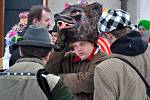 Masopustní obchůzka v Lužné na Hornolidečsku, v neděli 10. února 2013.