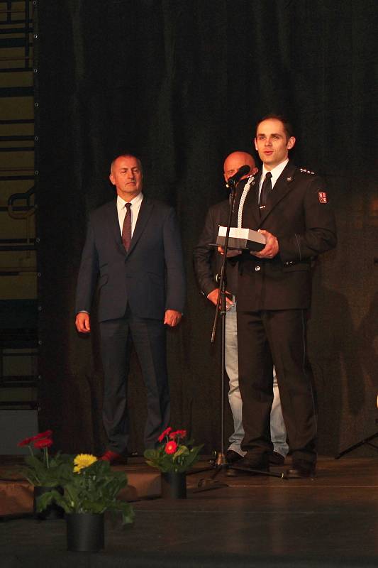 Slavnostní večer s vyhlášením výsledků ankety Sportovec Zlínského kraje se uskutečnil v pondělí 9. dubna 2018 na vsetínském zimním stadionu Na Lapači. Cenu občanů získal hasič Jan Haderka.