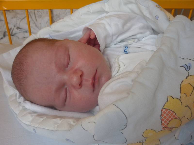 JAN ŠVIHEL, Kelč, nar. 14. 8. 2016, 51 cm, 3,66 kg. Nemocnice Nový Jičín.