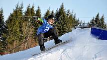 Ve snowparku Taros v lyžařském areálu Sachova studánka v Horní Bečvě se v sobotu 29. ledna konal Snowboard Jam pro děti do patnácti let.