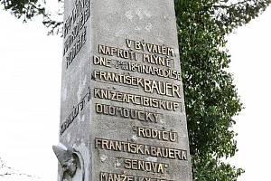 Památník arcibiskupa olomouckého a kardinála Františka Saleského Bauera ve Valašském Meziříčí.