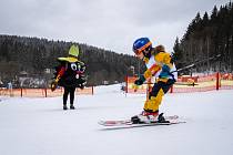 V neděli 18. února se ve Velkých Karlovicích koná třetí finálový závod pro děti na lyžích a na snowboardu O pohár strašidýlka Razuláka.