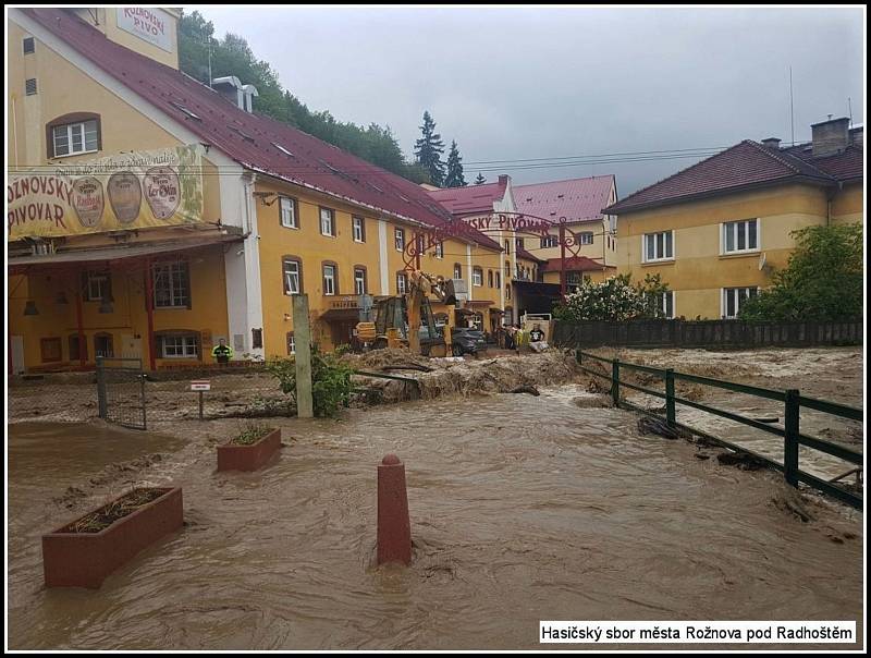 Blesková povodeň v Rožnově pod Radhoštěm; středa 22. května 2019