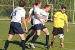 Fotbalisté Kateřinic (ve žlutém) doma prohráli s Viganticemi 0:2.