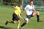 Fotbalisté Kateřinic (ve žlutém) doma prohráli s Viganticemi 0:2.