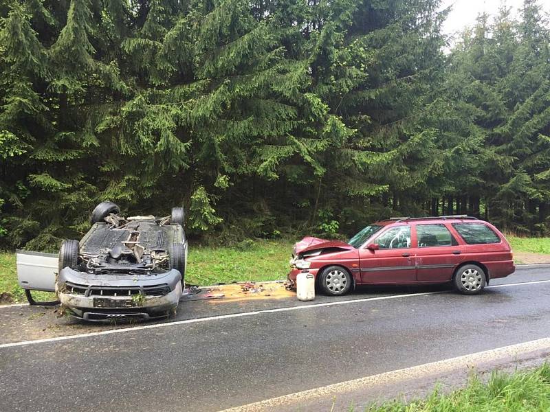 Nehoda mezi Valašskámi Klobouky a Brumovem Foto: Policie ČR