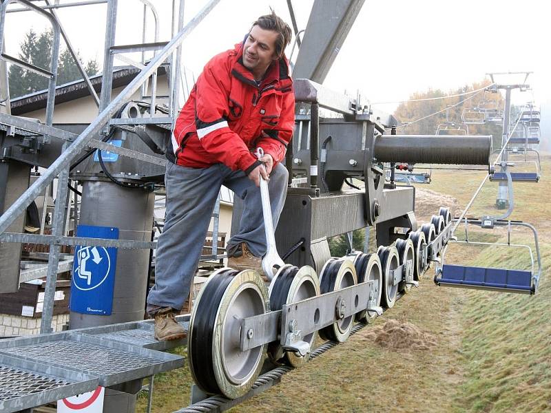 Vlekaři už začínají finišovat s přípravami na nadcházející lyžařskou sezonu.