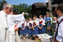 Tradiční krojovaná Anenská pouť v Rožnově pod Radhoštěm; sobota 27. července 2019