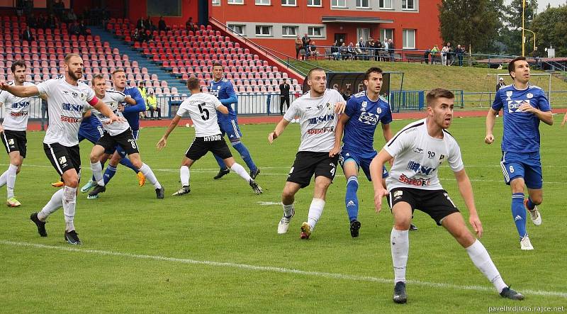 Fotbalisté Valašského Meziříčí prohráli s Polankou nad Odrou 0:2.