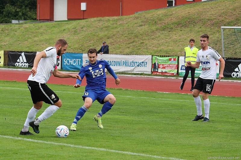 Fotbalisté Valašského Meziříčí prohráli s Polankou nad Odrou 0:2.