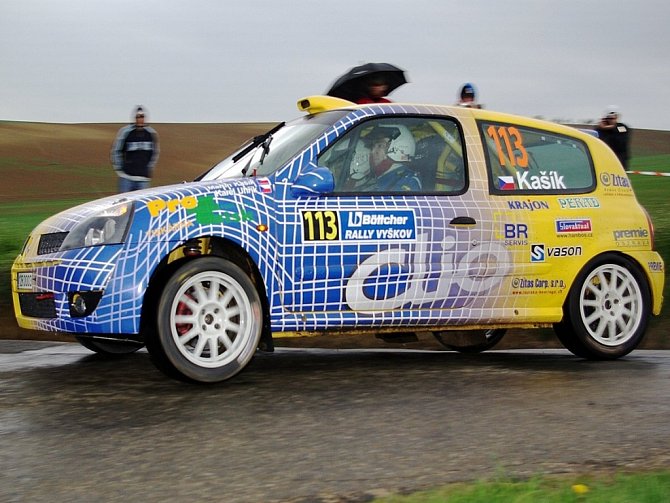 Také ve druhé sezoně v rally bude posádka kašík – Uhřík startovat ve většině závodů s vozem Renault Clio Sport, se kterým se dobře obeznámila v uplynulé sezoně.