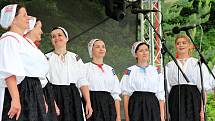 Obyvatelé Huslenek oslavili v sobotu 8. června 2019 70 let od vzniku obce. V programu se představila také Docela kapela.