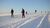 Cesta od Trojáku směrem na Lázy až k meteorologické stanici Maruška (664 m.n.m.). 