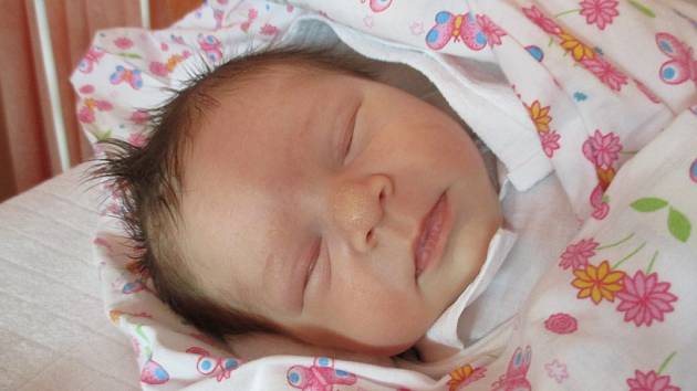 Eva Žeravíková, 3. 3. 2015, 3150 g, 51 cm, Ústí u Hranic, nemocnice Valašské Meziříčí   