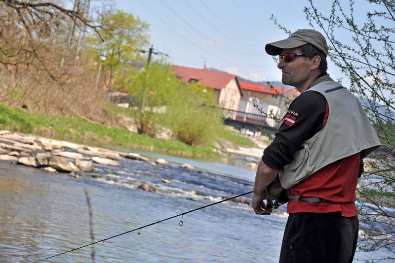 Světový pohár v přívlači Trout Union Cup 2015 ve Valašském Meziříčí; sobota 25. dubna 2015