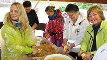 V kulturním areálu v Liptálu se konal v sobotu 23. září Gastro folklorní festival. Dopoledne patřilo soutěži ve vaření a pojídání brynzových halušek.