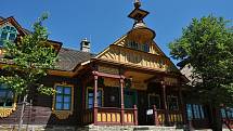 Obnovená chata Libušín na Pustevnách v Beskydech; úterý 28. července 2020