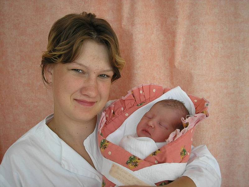 Marie Žejdlíková, Podhradní Lhota dcera Marie Žejdlíková, hmotnost: 3,45 kg, narozena: 10. 8. 2010 v nemocnici ve Valašském Meziříčí