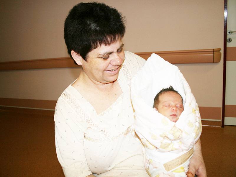 Růžena Křenková, Zubří, dcera Anežka Martináková, narozena 27. 10. 2007 ve Valašském Meziříčí, váha: 3,40 kg