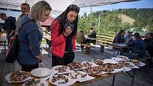 Karlovský gastrofestival. Soutěž klobás