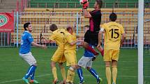 Fotbalisté Velkých Karlovic+Karolinky urvali ve středu 10. září v Havířově šťastnou remízu 1:1. 