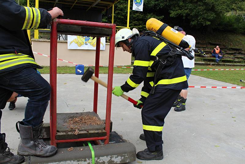 Sedmý ročník hasičské soutěže Vsacká liga TFA skončil v sobotu 22.9. 2018 posledním kolem. Jednotlivci i družstva letos naposledy usilovali o poháry i celkové vítězství v lize na hřišti na Horní Jasence.