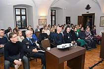 Valašské Meziříčí hostilo odbornou konferenci zaměřenou na prevenci návykových látek.