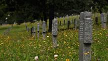 Valašské Meziříčí - hroby německých vojáků na městském hřbitově.