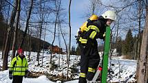 Závod Zimní železný hasič pod sjezdovkou Razula ve Velkých Karlovicích; neděle 1. března 2020