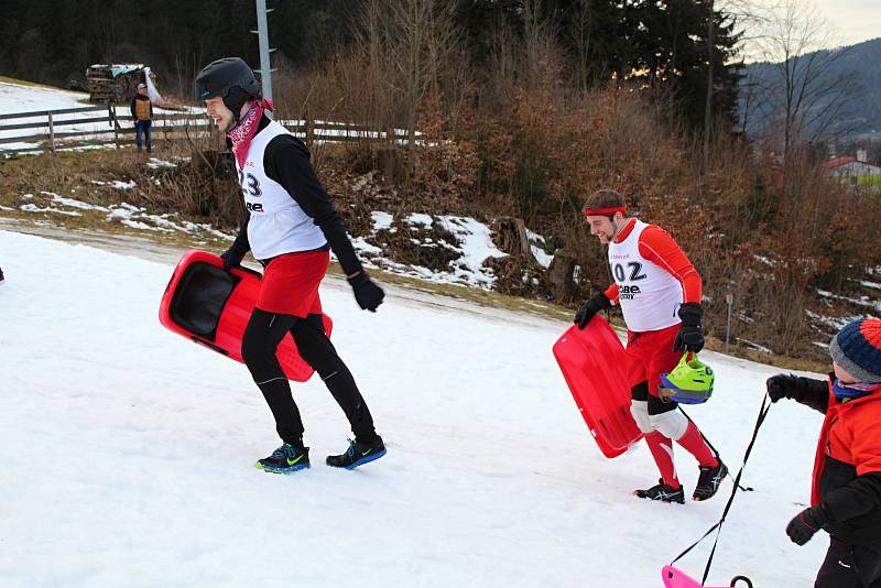 Pátý ročník BobCrossu - Mistrovství Československa v jízdě na dětských plastových bobech ve Ski areálu Karolinka.