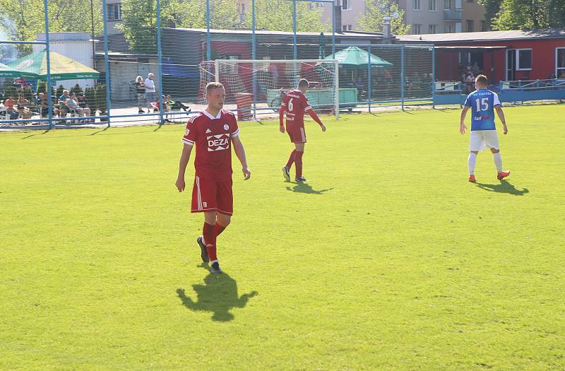 Fotbalisté Vsetína v derby porazili Valašské Meziříčí 2:0.