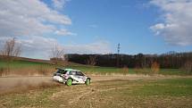 Testování Miroslava Jakeše a Martina Březíka na Valašskou rally