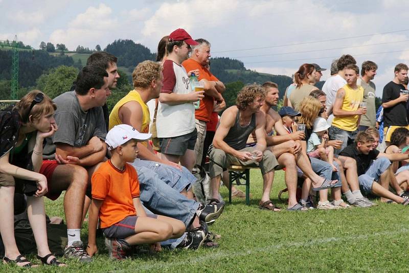 Pohár HSK si odvezli fotbalisté z Hovězí