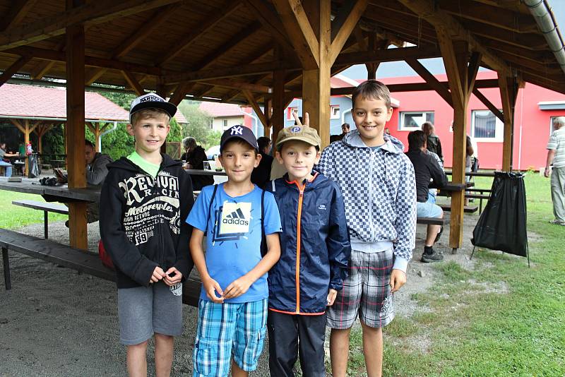 V sobotu 19. srpna 2017 se v Jablůnce uskutečnil třetí ročník akce s názvem Den medu a písniček. Návštěvníci si užili bohatý program včetně ochutnávky medů, z nichž vybírali ten nejlepší.