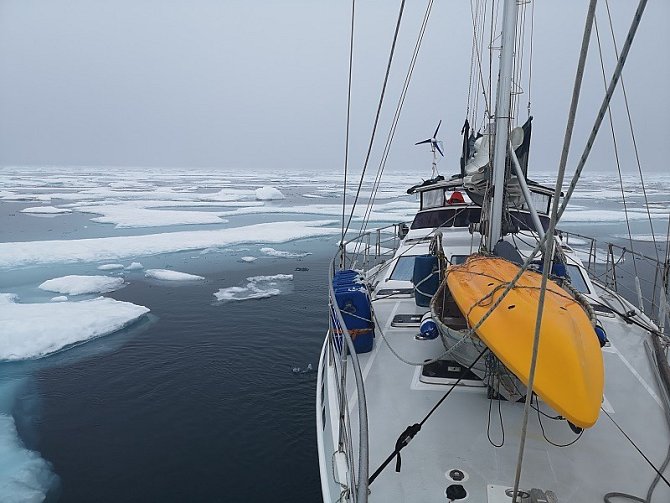 Northwest Passage plachetnice