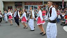 Desátý ročník Mezinárodního folklorního festivalu Vsetínský krpec